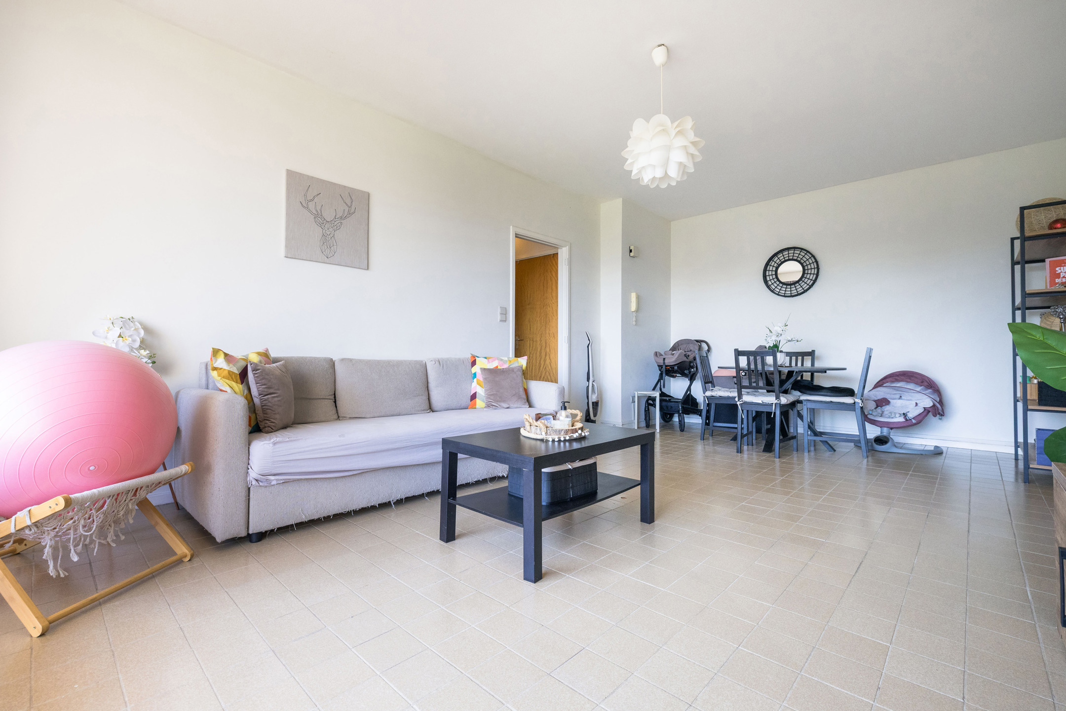 Mooi appartement met 2 slaapkamers van ± 84 m² - foto 2