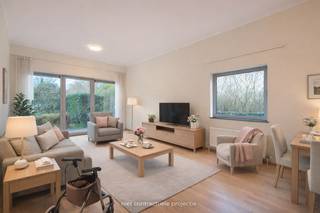 Serviceflat in Armonea-Elsdonck residentie te Wilrijk. Geniet van allerlei luxe faciliteiten (o.a. binnenzwembad, fitnessruimte,...