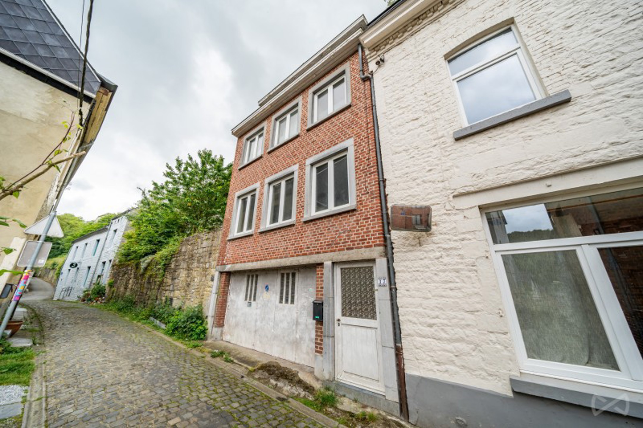 Maison à vendre à Dinant avec 2 chambres - photo 2