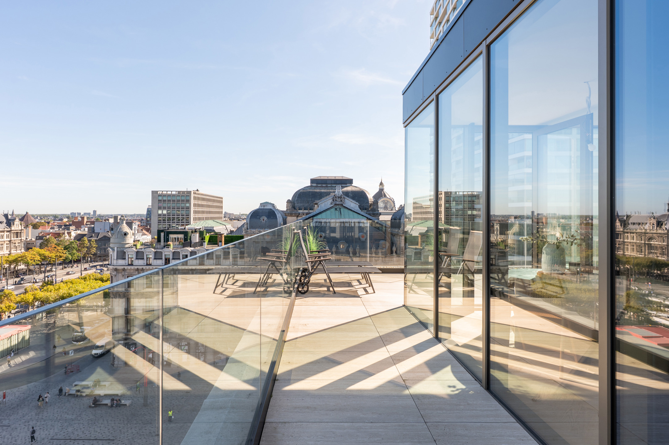 ANTWERPEN - Penthouse in buurt van het theater met uitzicht! - foto 4