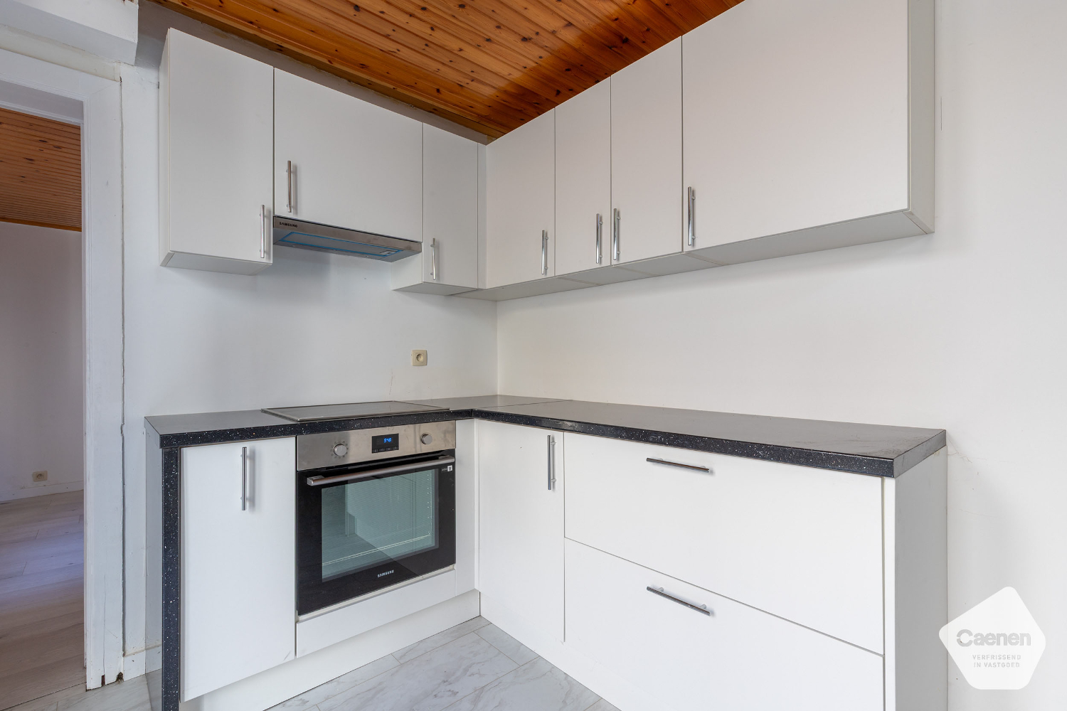 Een licht op te frissen appartement met twee slaapkamers, gelegen op een rustige locatie nabij het strand, het centrum en het openbaar vervoer - foto 5