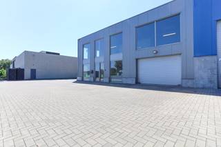 Commercial à vendre à Saint-Gilles-Waes