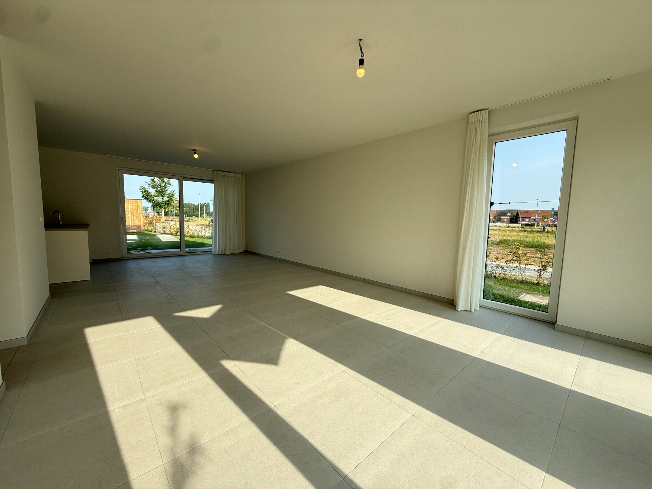 Nieuwbouwwoning met drie slaapkamers in Tielt! - foto 5