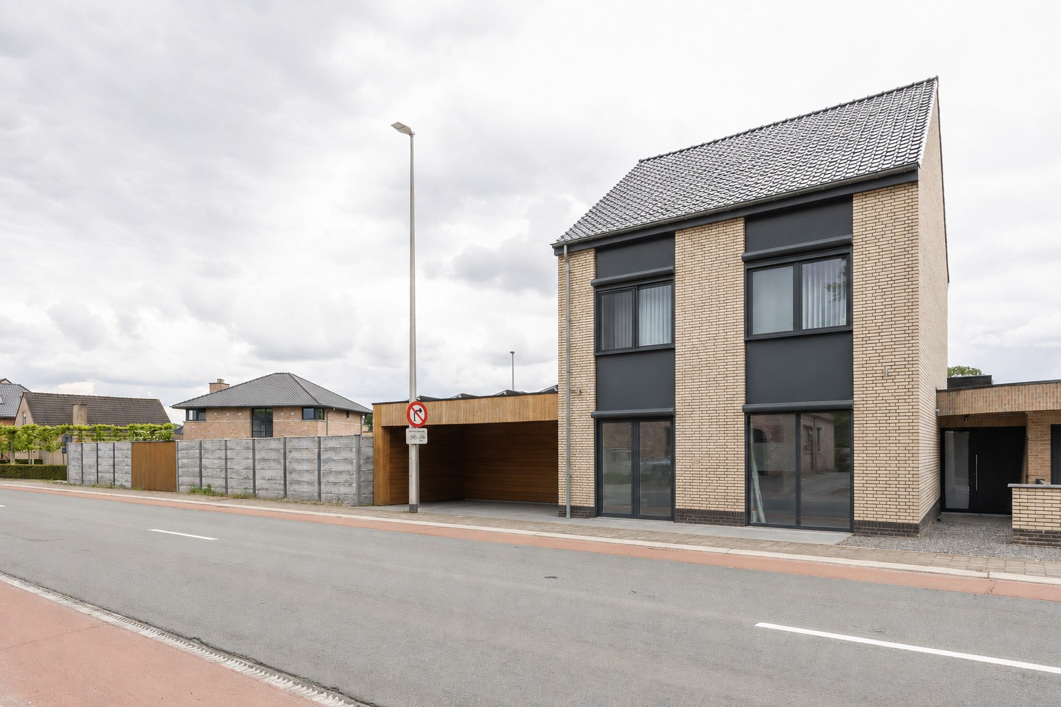 Maison à vendre à Pelt avec 3 chambres - photo 1