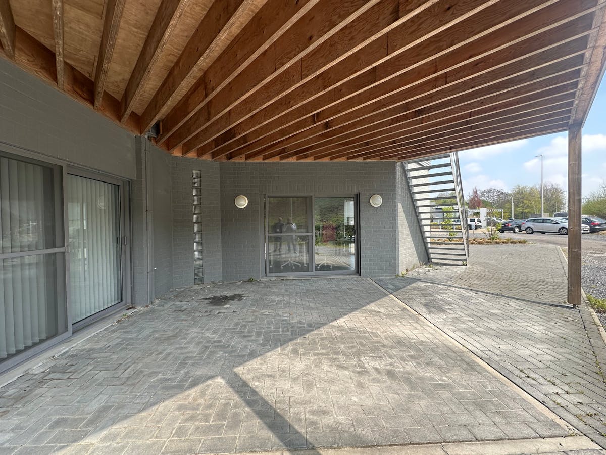 Kantoor van 40 m² met 10 parkeerplaatsen in Hasselt - foto 5