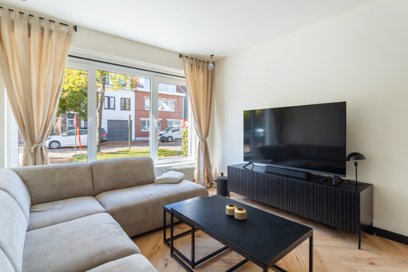 Vrijstaande gezinswoning met EPC B en eigen oprit in Brasschaat! - foto 4
