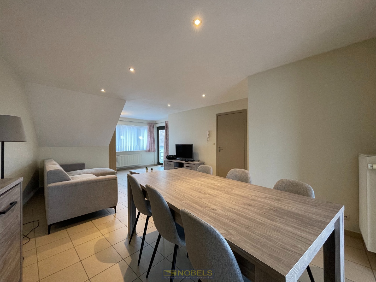 Te huur gezellig, instapklaar 2-slaapkamer appartement gelegen te Kluisbergen - foto 3