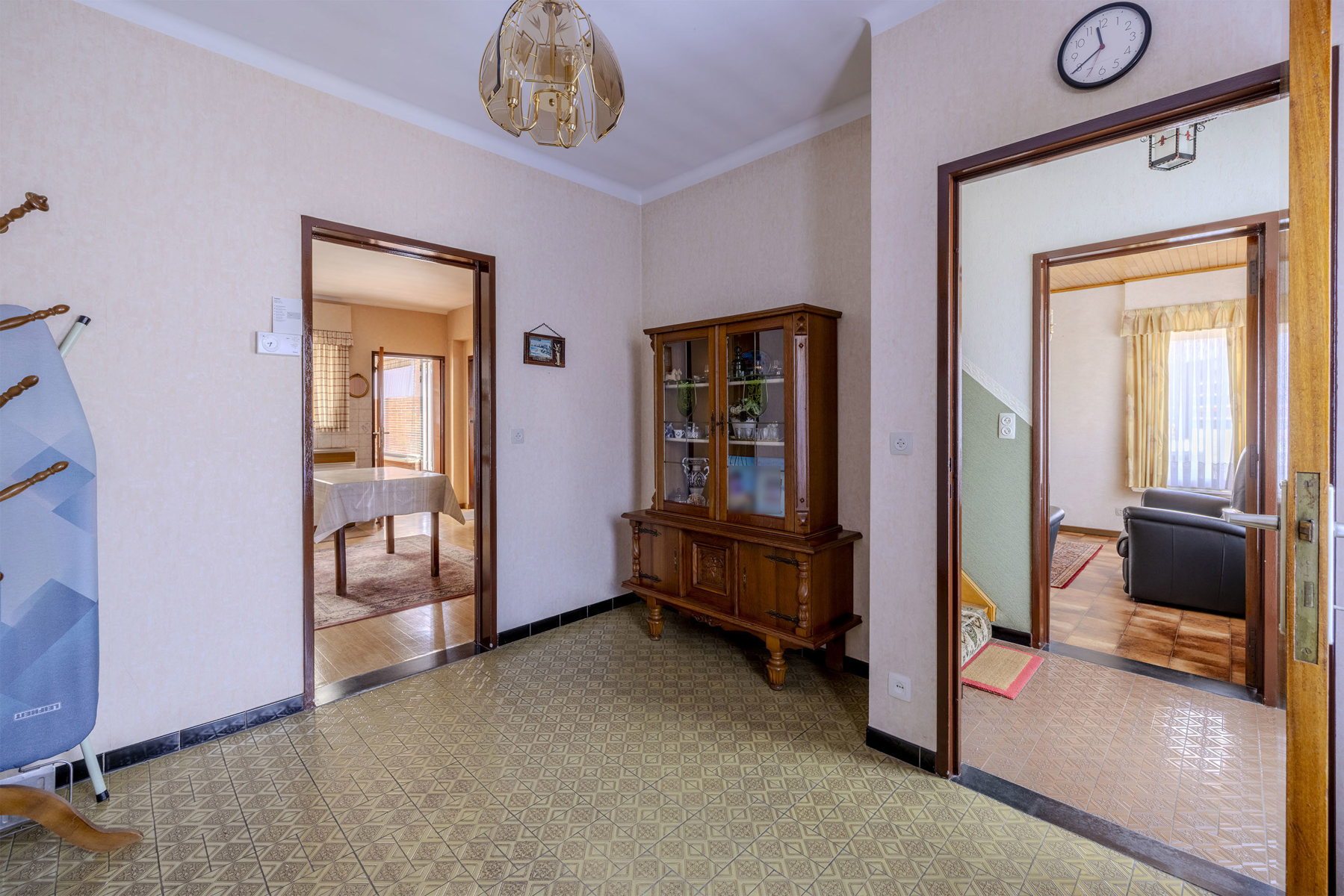 Te renoveren woning met veel potentieel op rustige locatie - foto 3