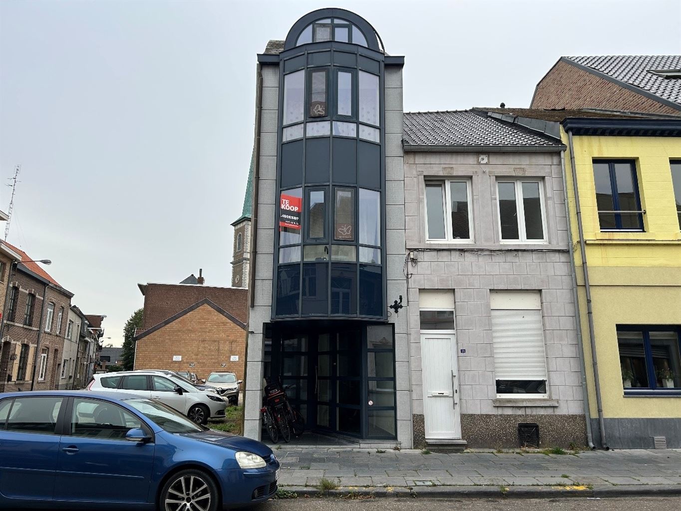 Commercial for sale in Maaseik with 3 bedrooms - photo 1