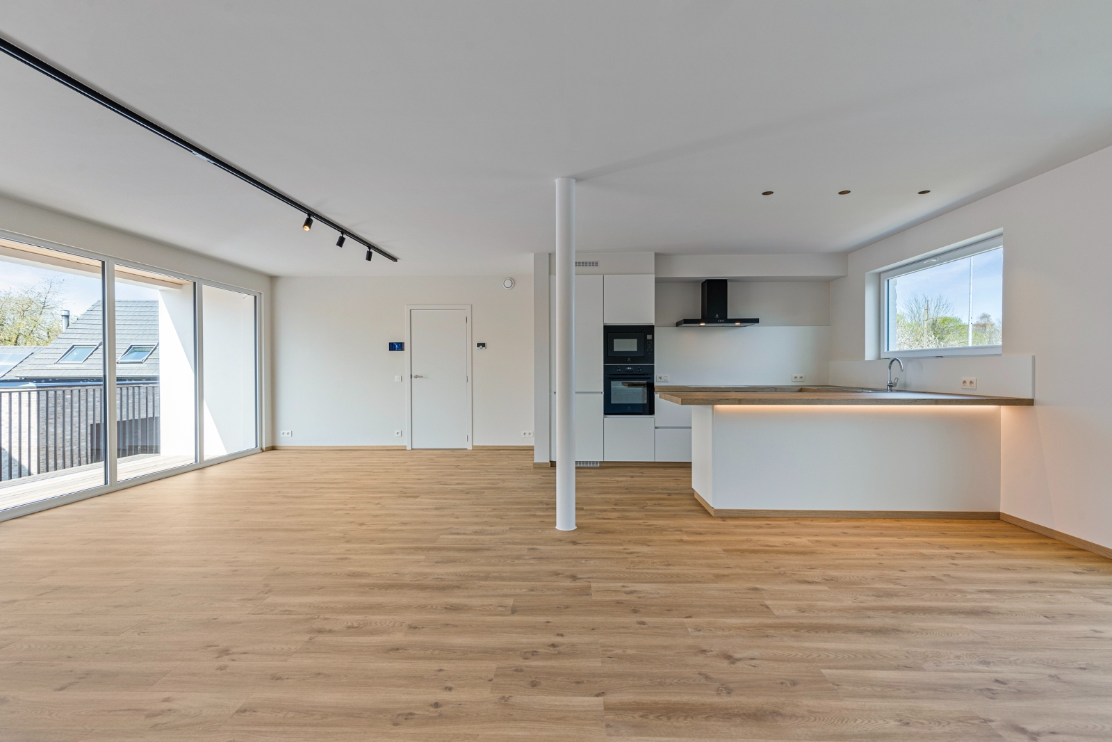 Ruime en vooruitstrevende nieuwbouw woning met 3 slpk en garage - foto 5