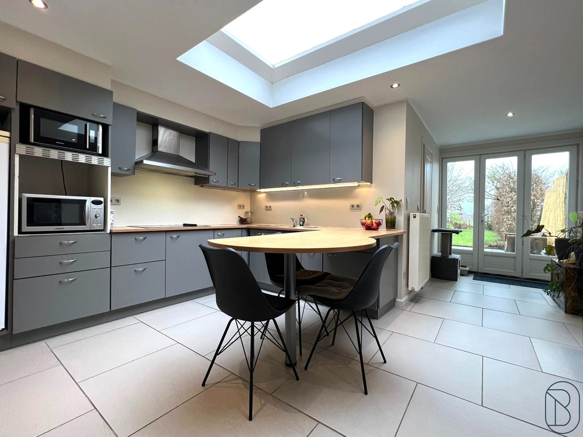 Leuke INSTAPKLARE woning met TUIN! - foto 5