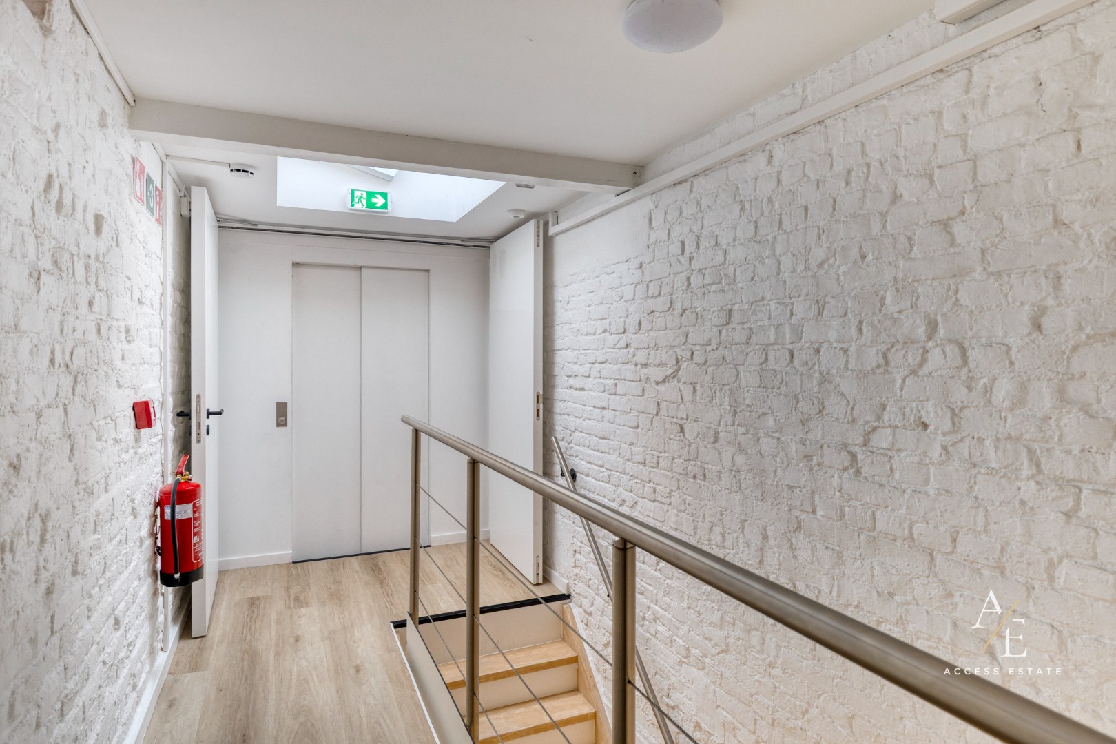 Nieuwe studentenkamer op bovenste verdieping in centrum Kortrijk - foto 5