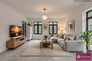 Deze pas gebouwde halfopen bebouwing is volledig instapklaar en afgewerkt met oog voor detail. De woning beschikt over een lichtrijke leefruimte...