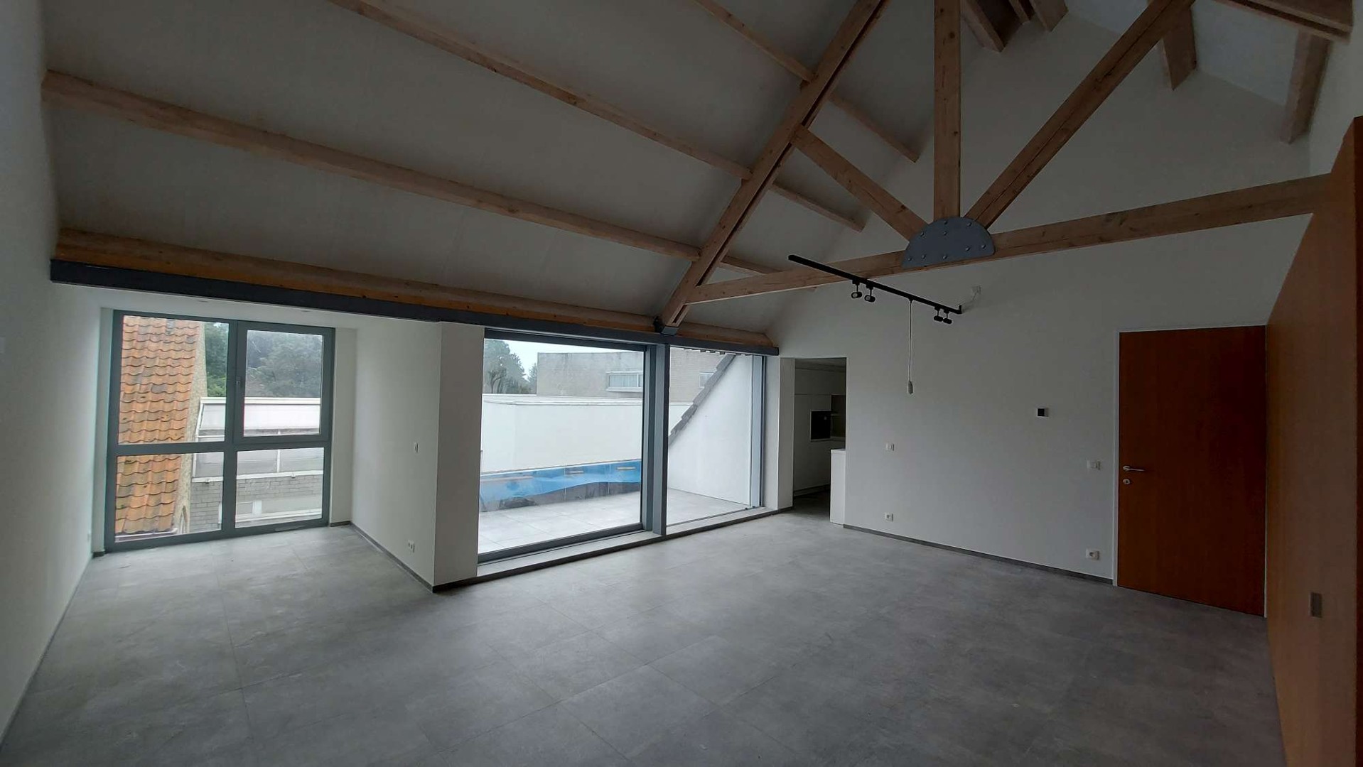 Modern dakappartement (1 slaapkamer) met nulverbruik - foto 2