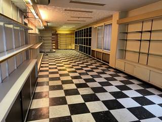 Winkelpand van circa 90 m² gelegen op een toplocatie in het centrum van Baarle.Het winkelpand is op korte termijn beschikbaar...