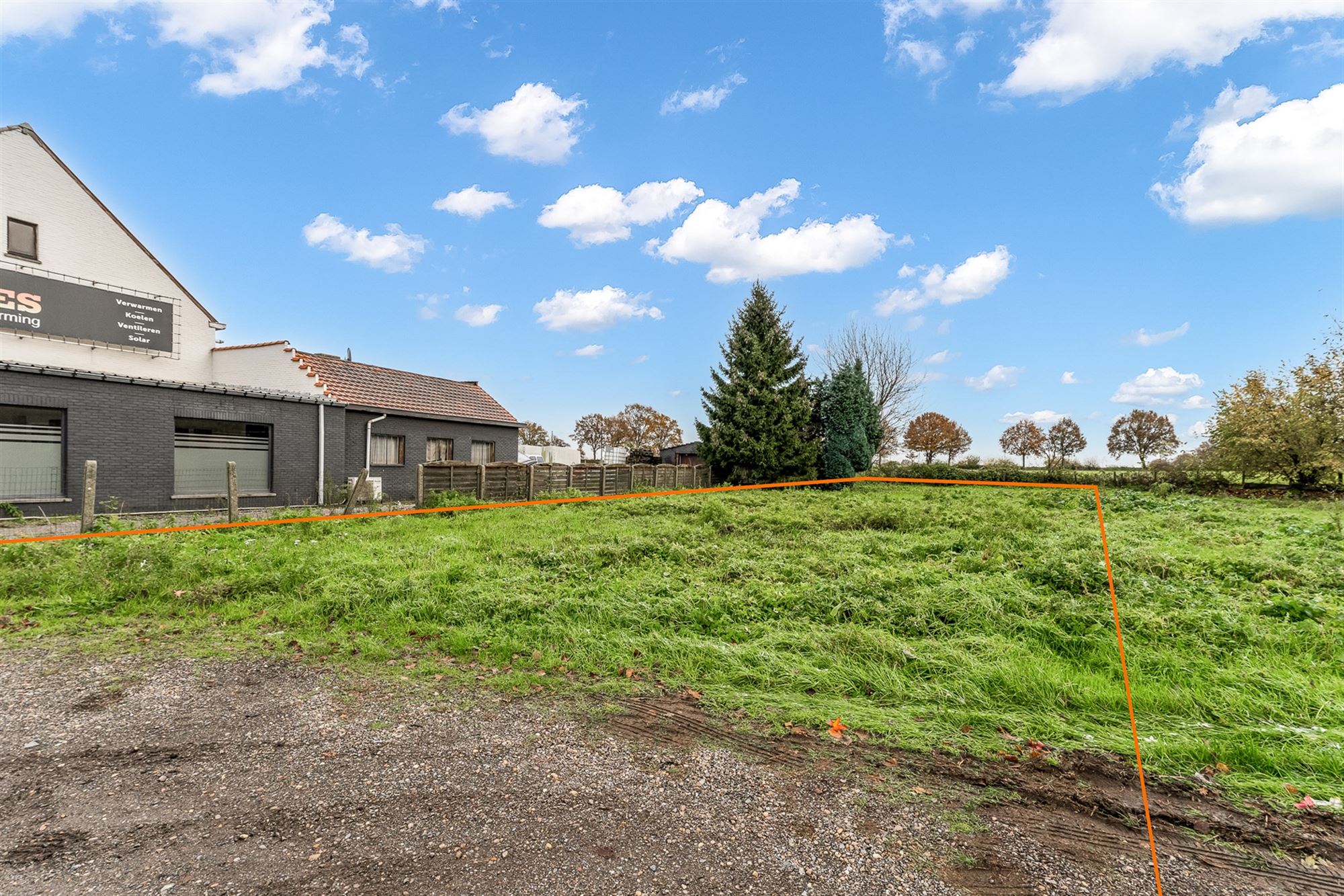GOED GELEGEN BOUWGROND VAN 749M2 VOOR OPEN BEBOUWING - foto 4