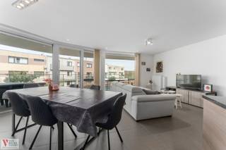 Dit hedendaags en lichtrijke 1-slaapkamer appartement in de "Residentie Odyssea" biedt een ideale ligging in een rustige en groene omgeving, op...