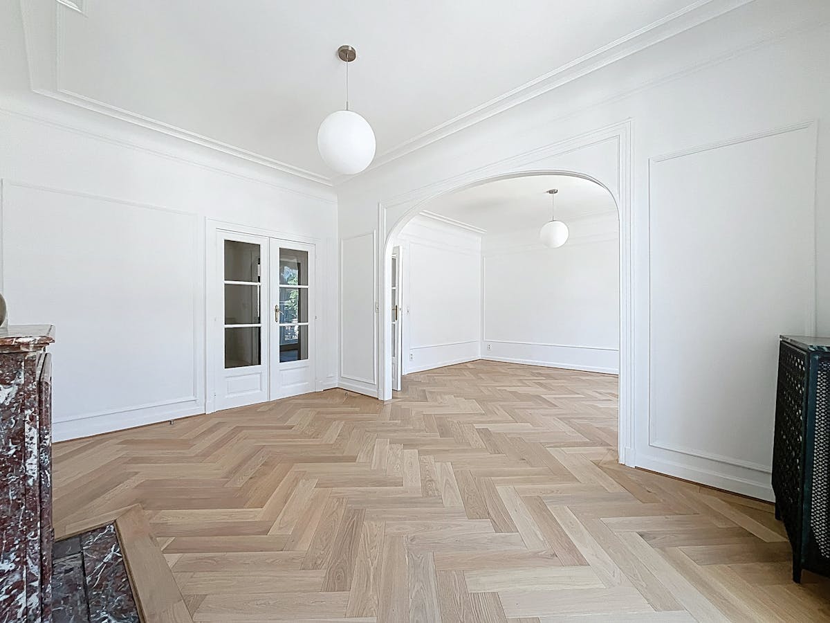 Bruxelles, appartement rénové et lumineux de 2 chambres. - photo 4