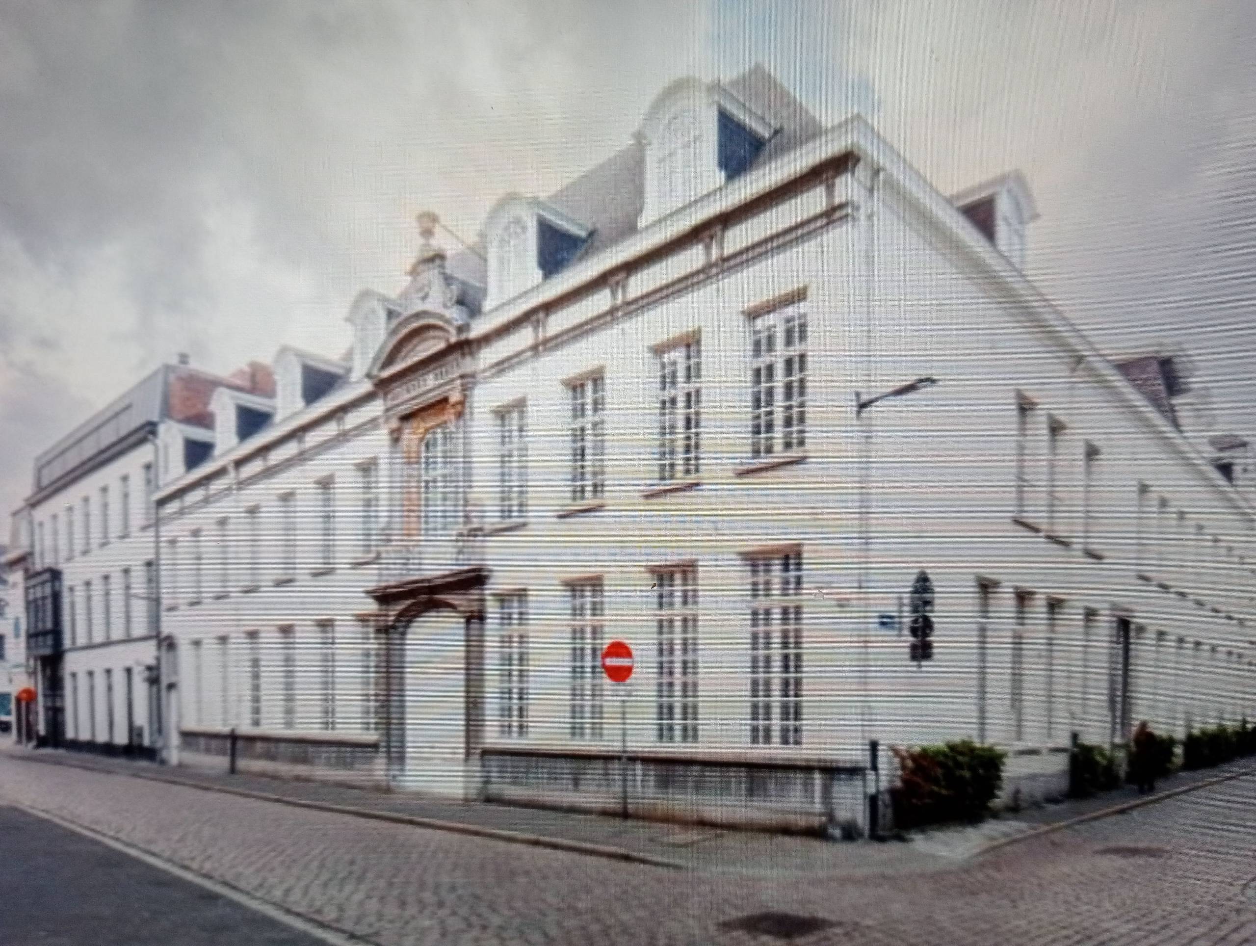 Appartement te koop in Antwerpen met 2 slaapkamers - foto 2