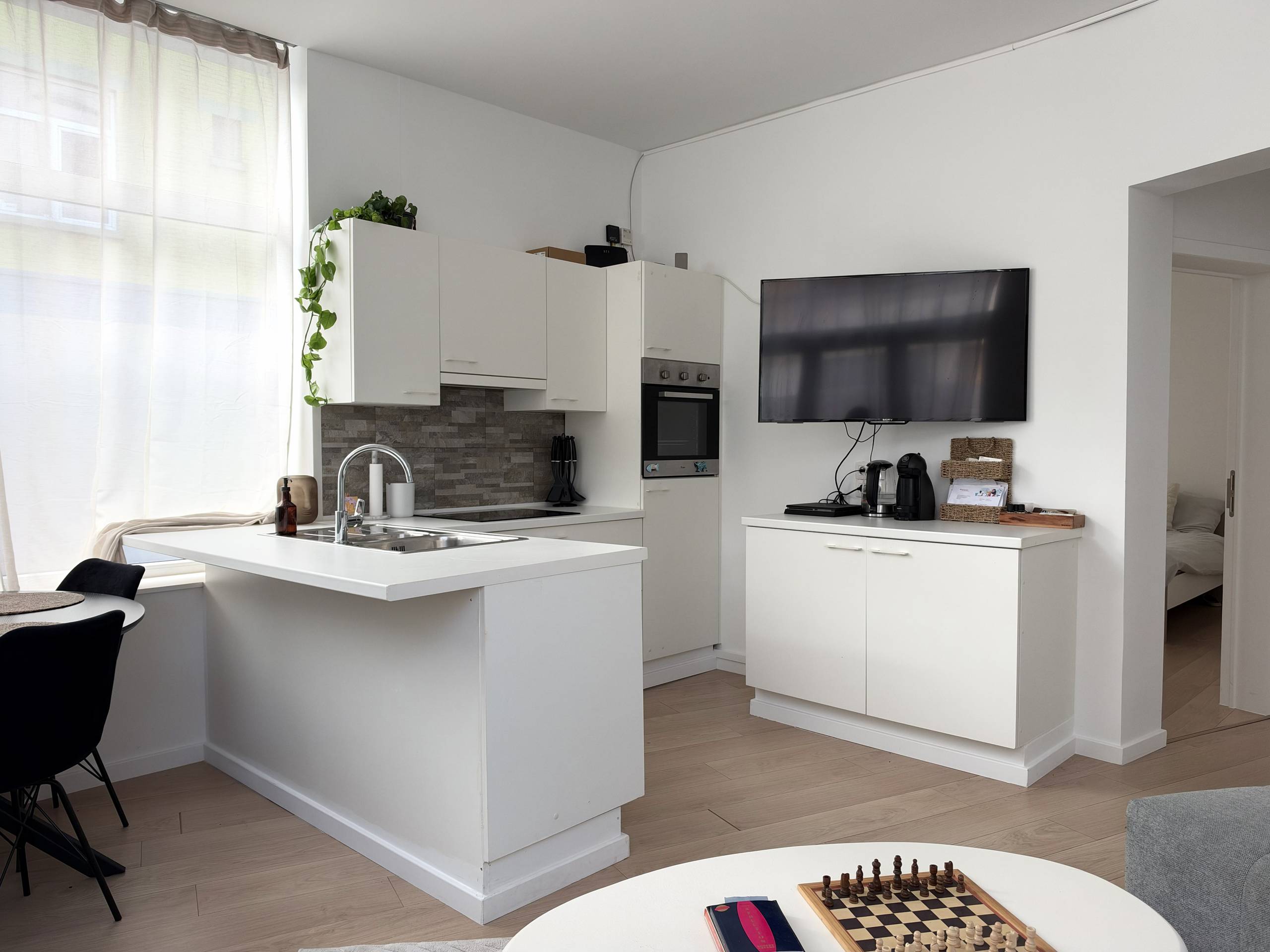 Bemeubeld appartement met 2 slaapkamers - photo 3