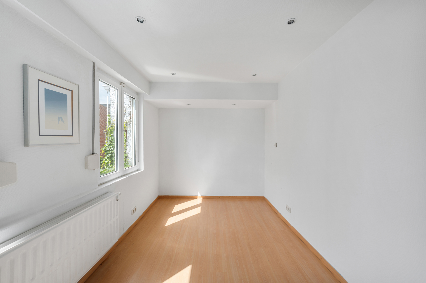 Bijzonder ruime woning met tal van mogelijkheden nabij het centrum - foto 4