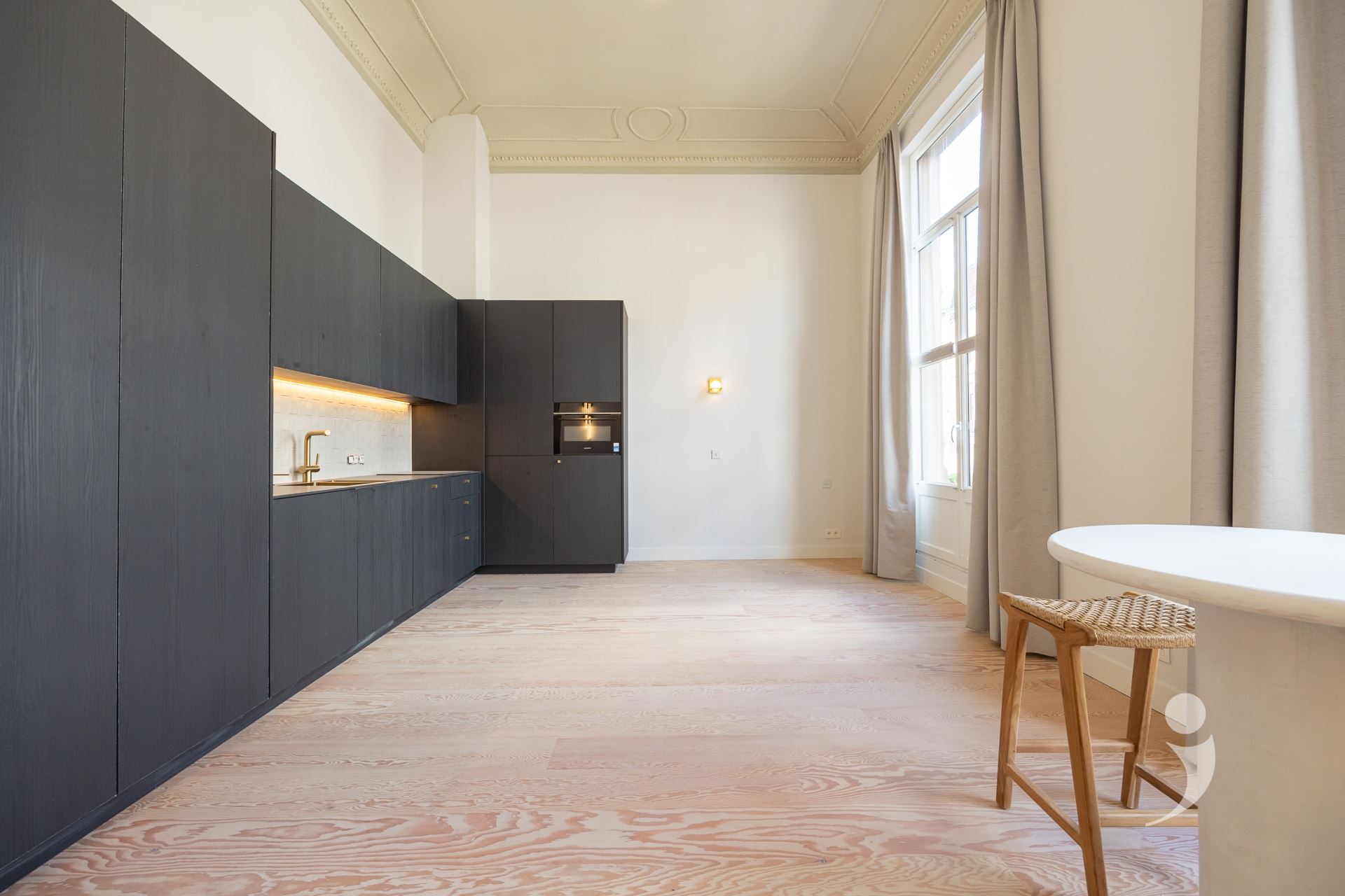 Exclusief gerenoveerd studio op toplocatie in Leuven - foto 4