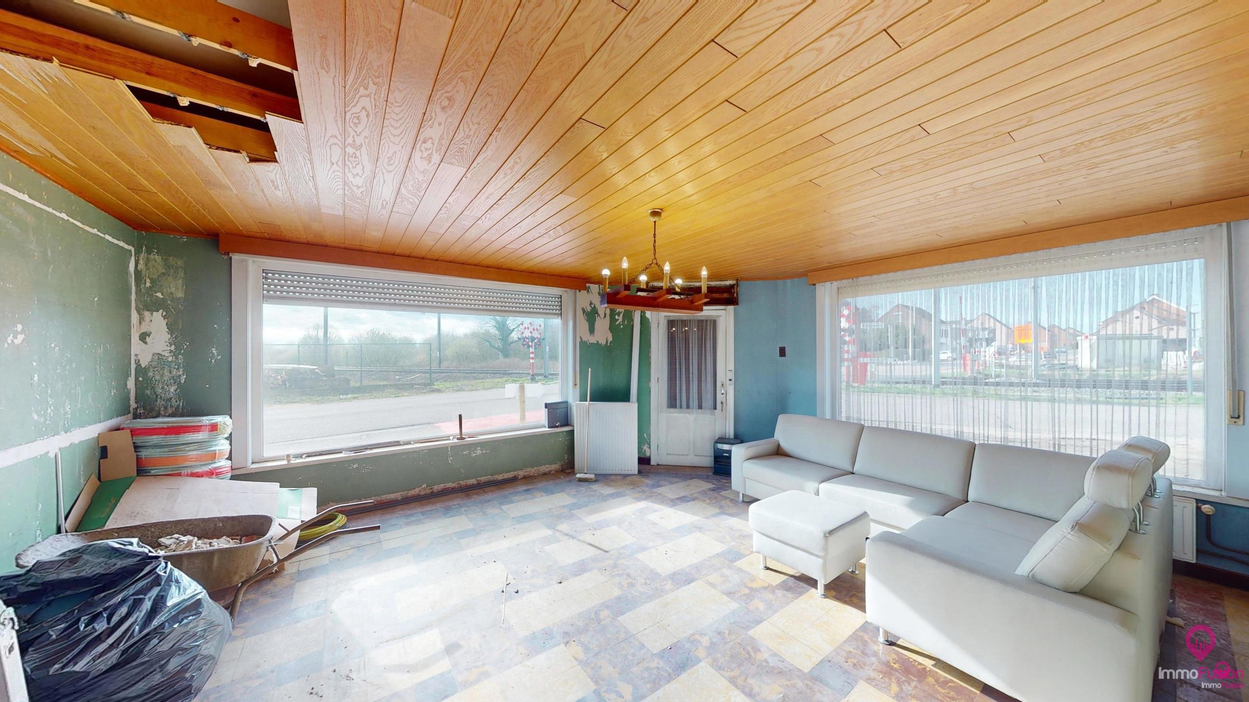 Uniek renovatieproject op centrale ligging met grote tuin! - foto 5