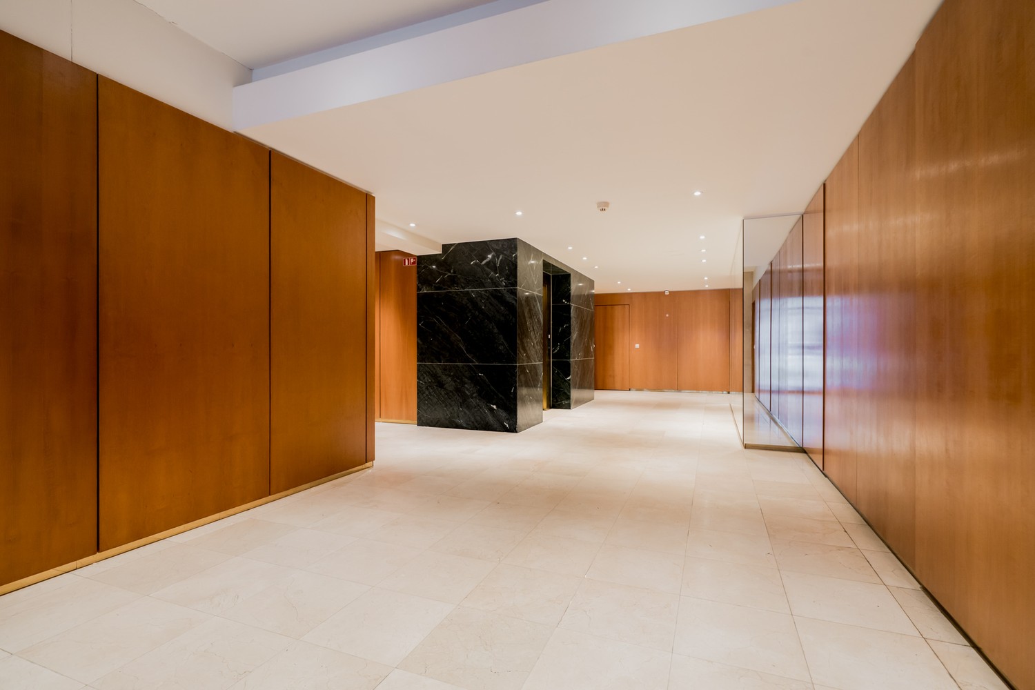 Appartement à vendre à Gand avec 2 chambres - photo 2