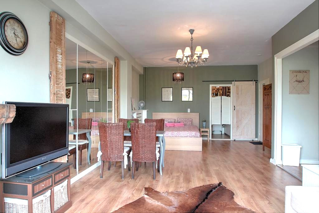 Studio met prachtig uitzicht in hartje Antwerpen - foto 2