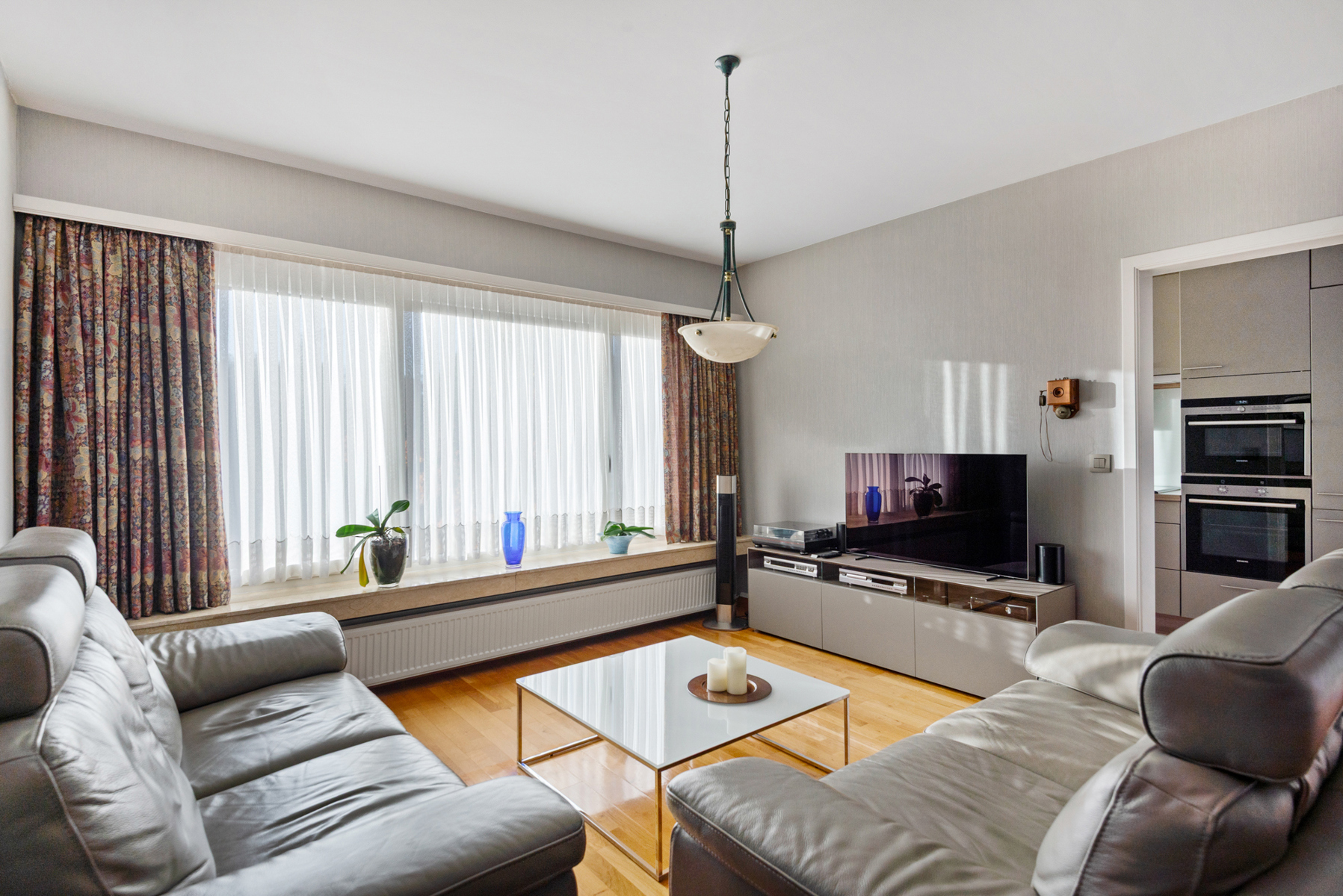 Goed onderhouden appartement met 2 slaapkamers en garage! - foto 4