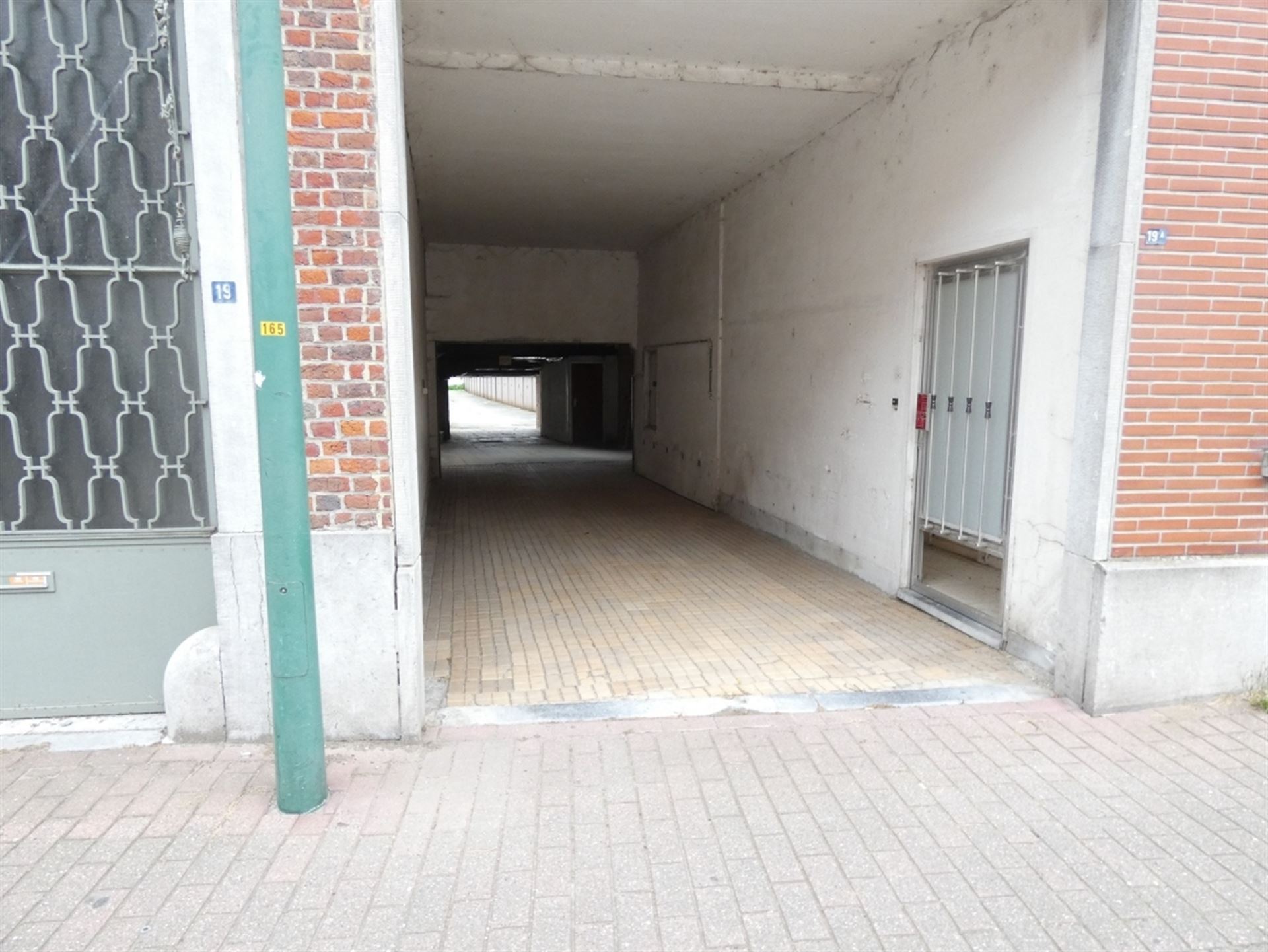 8 gesloten garages te koop in centrum Merchtem - foto 3