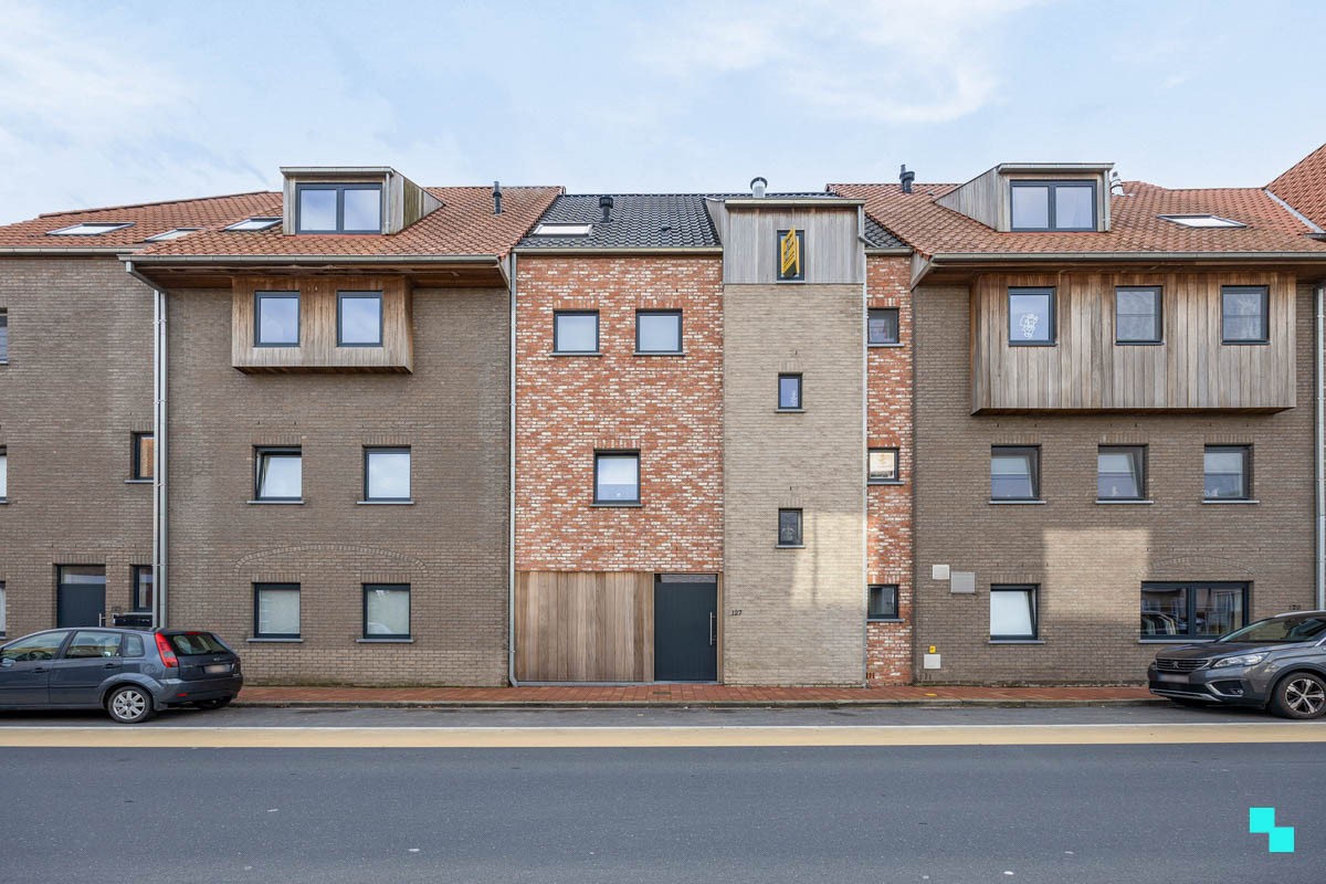 Kwalitatief afgewerkt duplex appartement in hartje Lichtervelde - foto 1