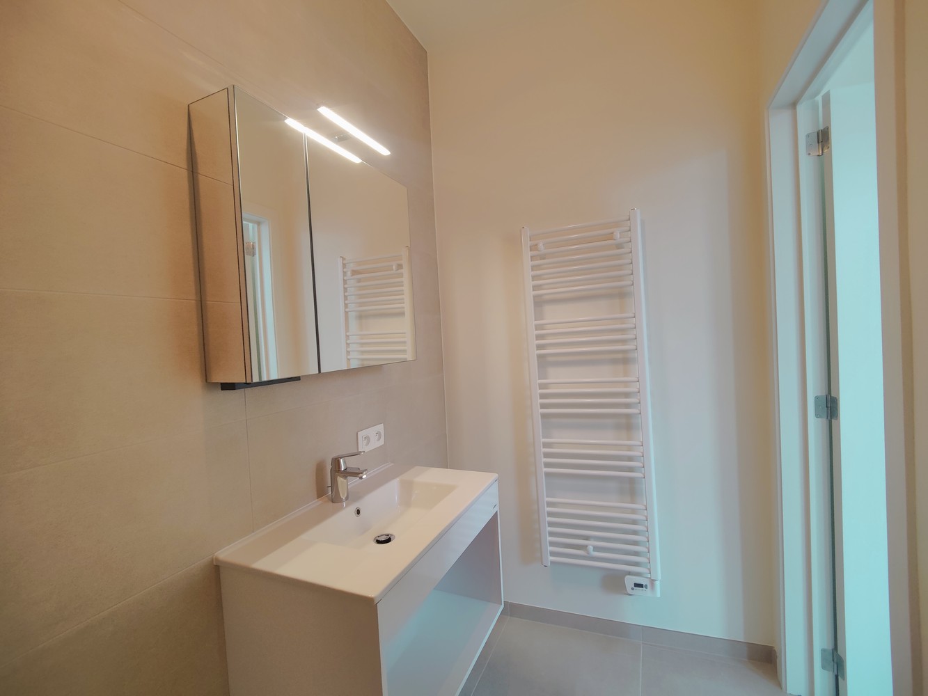 RESIDENCE SEVENTY SEVEN - photo 5