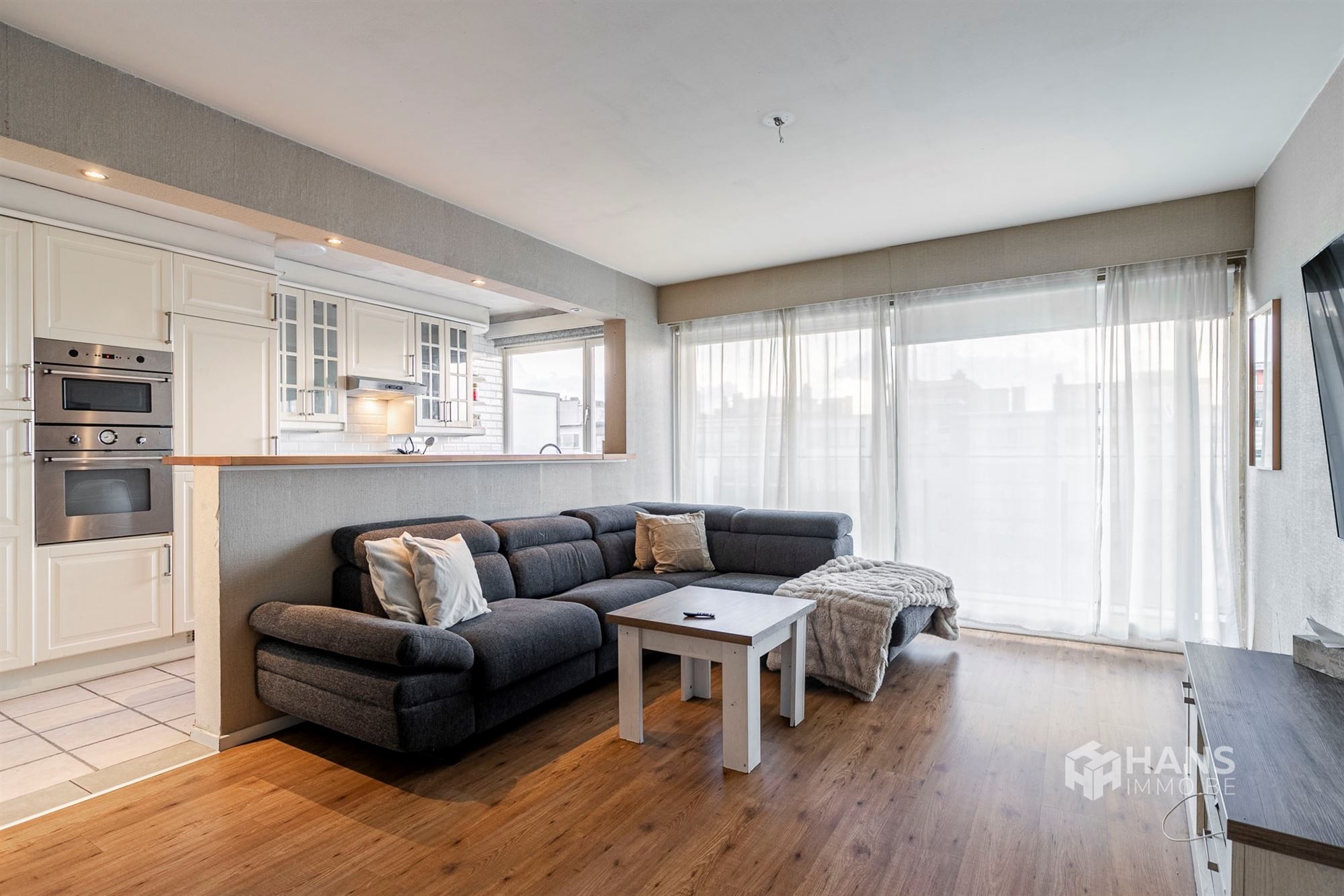Appartement (80m²) met 1 slaapkamer en terras (9 m²) in Merksem. - foto 5