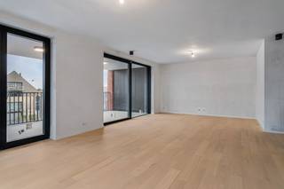 Dit appartement in centrum Zulte heeft heel wat te bieden.De locatie zorgt ervoor dat je alle voorzieningen te voet of met de fiets makkelijk kan...