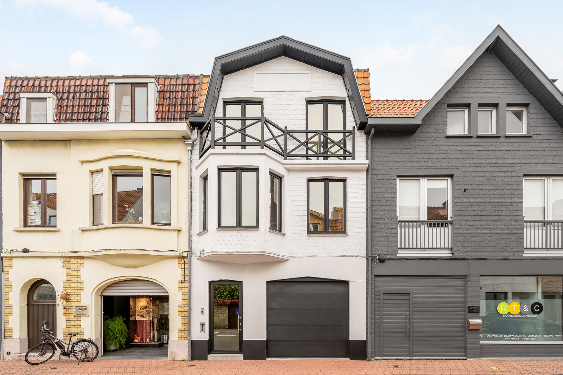 House for sale in Knokke-Heist with 5 bedrooms - photo 1