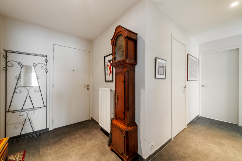 Roeselare-de Munt. Exclusief en lichtrijk 3-slaapkamerappartement (130,5 m²) met riante terrassen op een toplocatie in Roeselare - foto 5