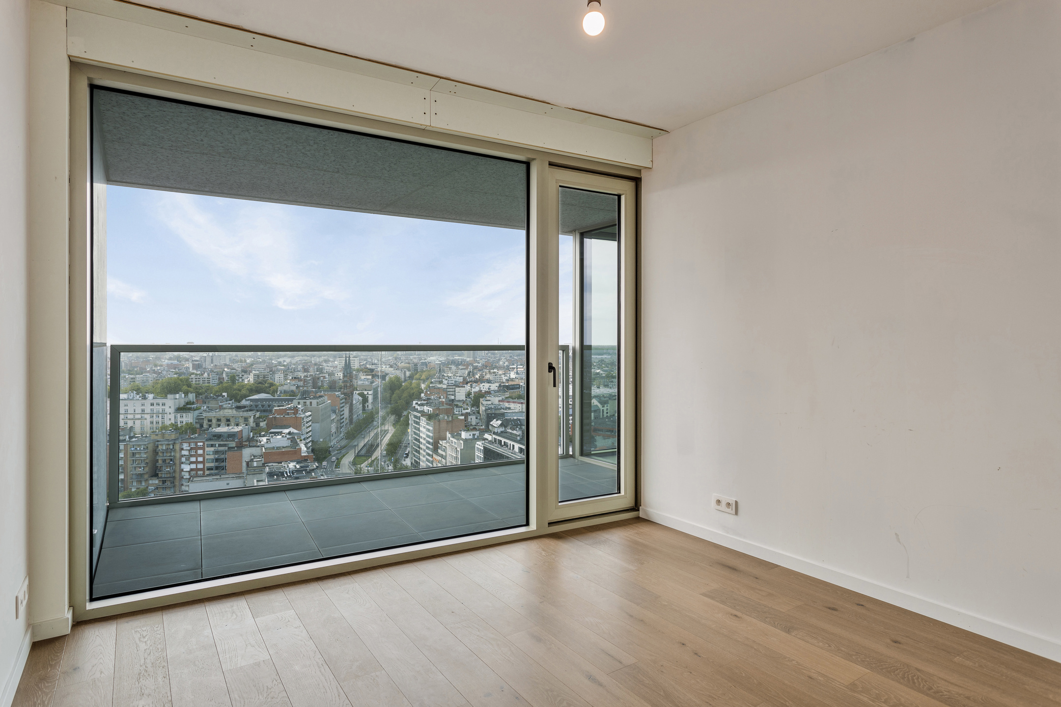 Apartment for rent in Antwerp with 1 bedroom - photo 5