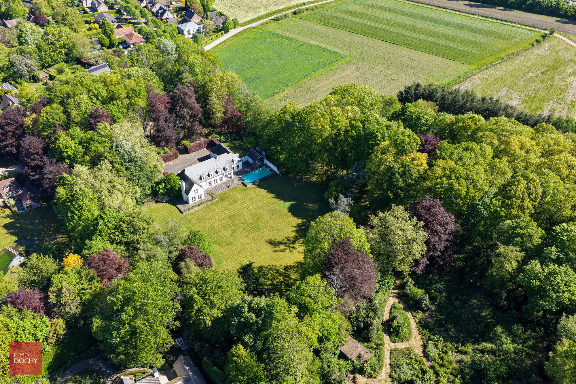 Uniek domein met ruime villa in prachtige parktuin op 2,7ha - foto 4