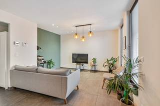Dit gezellig appartement is gelegen op de tweede verdieping van residentie Orto en bestaat uit een inkomhal, een toilet, een gezellige zitruimte...