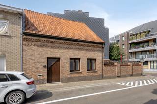 House for sale in Asse