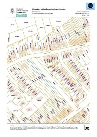 GOED GELEGEN GROND VOOR GESLOTEN BEBOUWINGVraagprijs : 85.000 euroLot 1 : A894s met opp. 9a43.Dit perceel, gelegen tussen huisnummers 47 en 49 heeft...