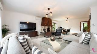Bij ImmoFusion 7/7 “open huis” : klik op onze 3D-TOUR.Ervaar vastgoed alsof je er zelf doorloopt!Welkom in deze charmante, instapklare woning in de...