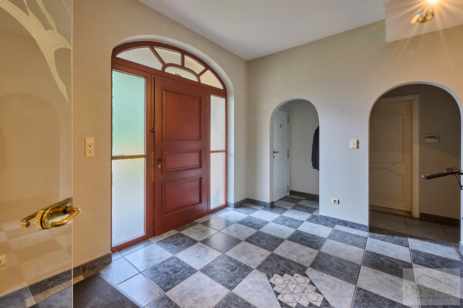 Stijlvolle Spaanse Villa met 3 Slaapkamers - foto 3