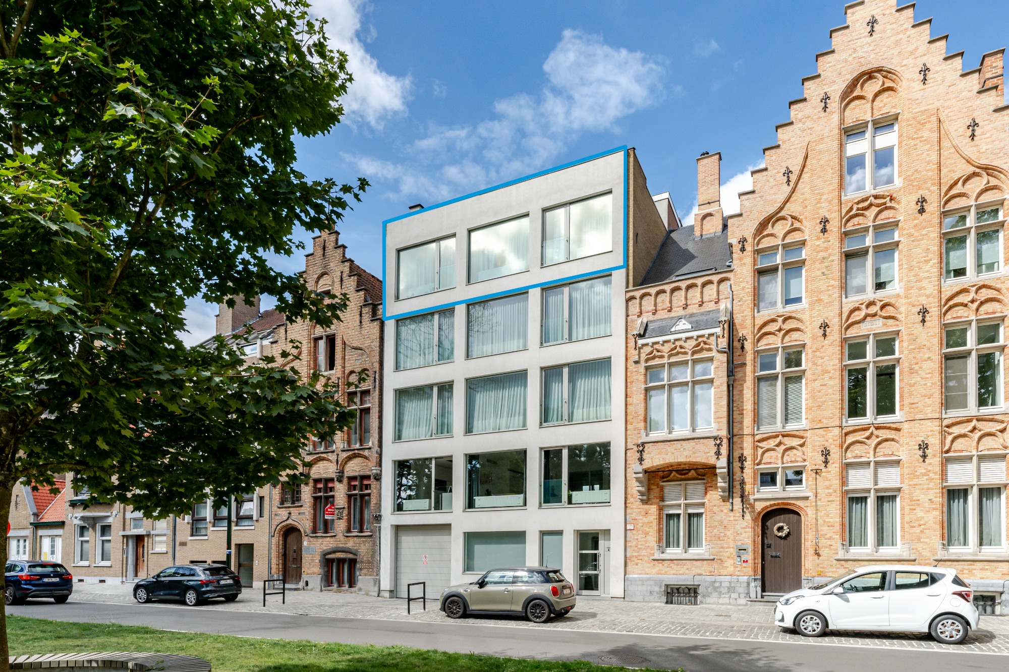 BEZOEKMOMENT ZATERDAG 06/12 VAN 14U TOT 15U | Modern Luxe-Appartement met 3slpk - terras en dubbele autostaanplaats - foto 3