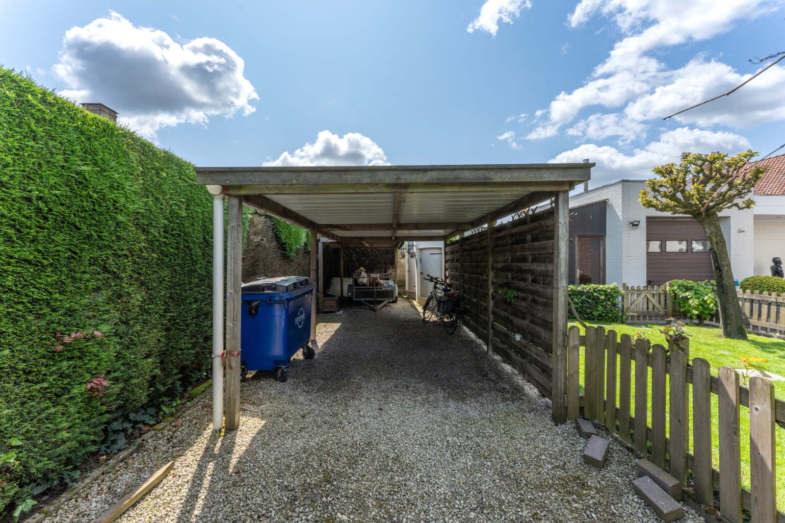 Zeer ruime woning met 4 slaapkamers, opslagruimte, hobbyruimte, ... - foto 5