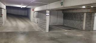 Ondergrondse parkeerplaats op verdieping min 1 van Residentie Jules en Jozef (hoek Vennestraat/Processiestraat)