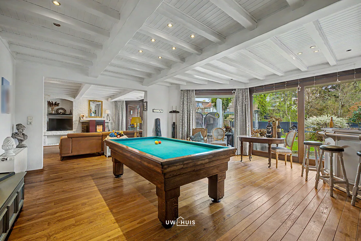 Ontdek deze ruime woning boordevol mogelijkheden, gelegen op een toplocatie in een aangename en kindvriendelijke buurt! - foto 5