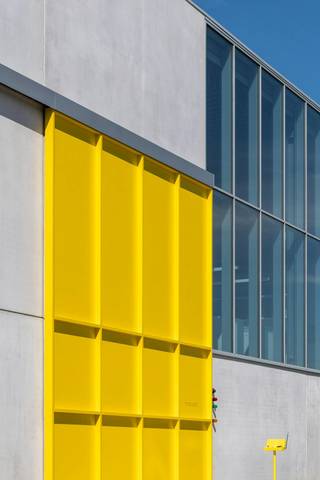 Gelegen op een perceel van ca. 5.069 m² in de industriezone "De Pluim" bevindt zich dit instapklaar bedrijfsgebouw met een bebouwde oppervlakte...