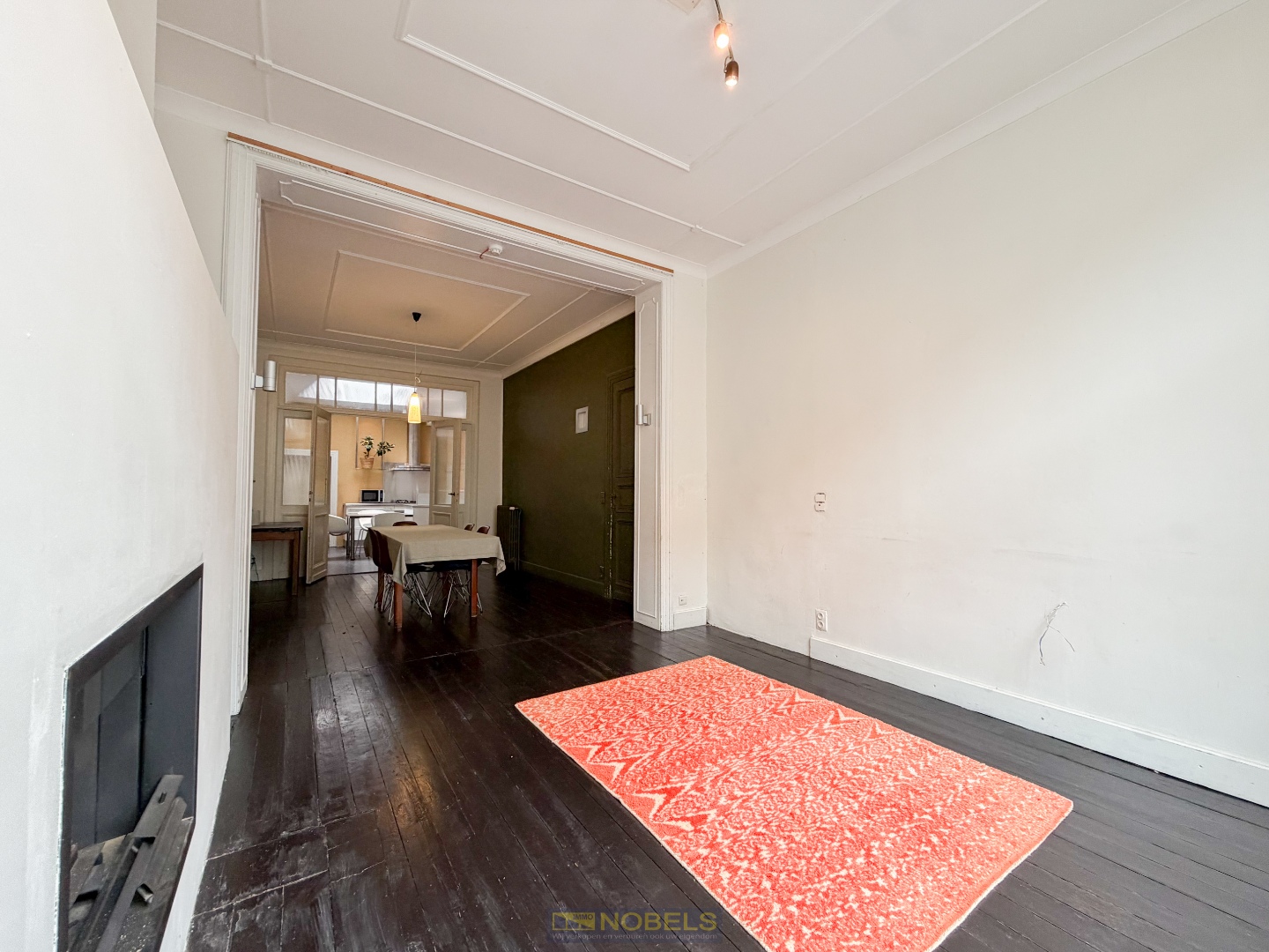 Te koop, Karaktervolle herenwoning met 5 slaapkamers en dakterras in hartje Ronse! - foto 5